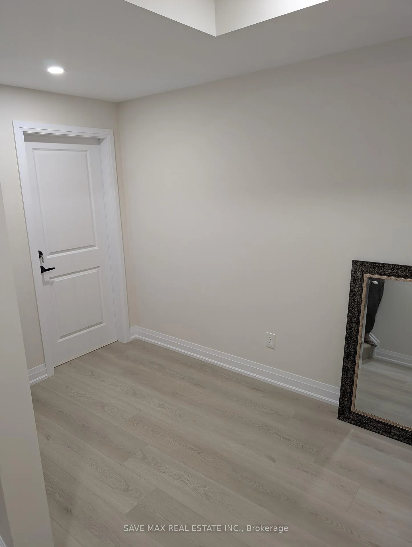 Photo 12 of Unit Basement, 2445 Charles Cornwall Road, Oakville, Glen Abbey — HOMEH