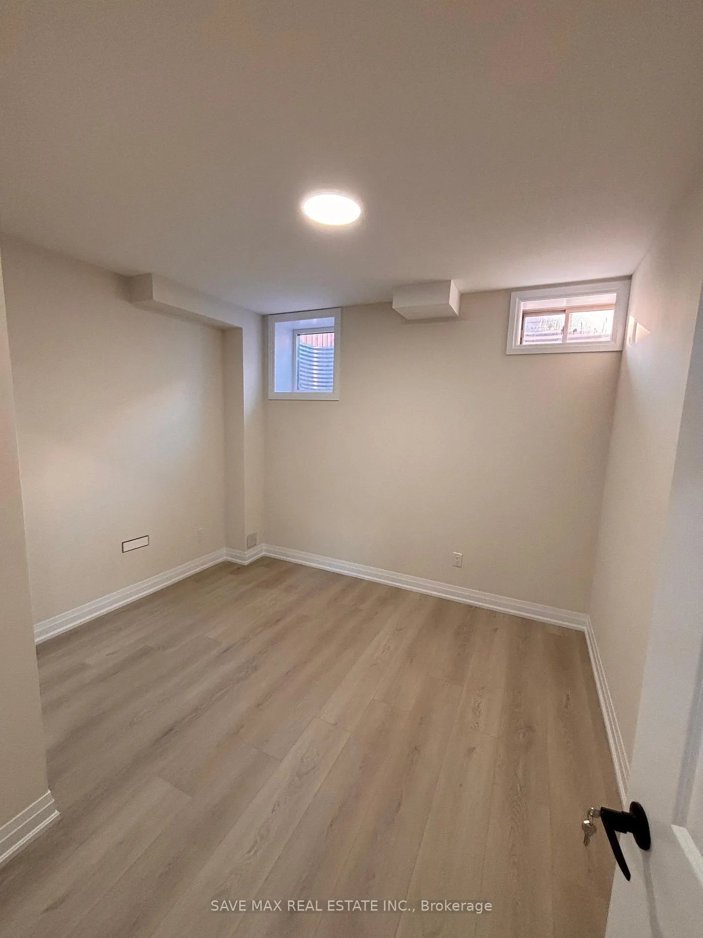 Photo 14 of Unit Basement, 2445 Charles Cornwall Road, Oakville, Glen Abbey — HOMEH
