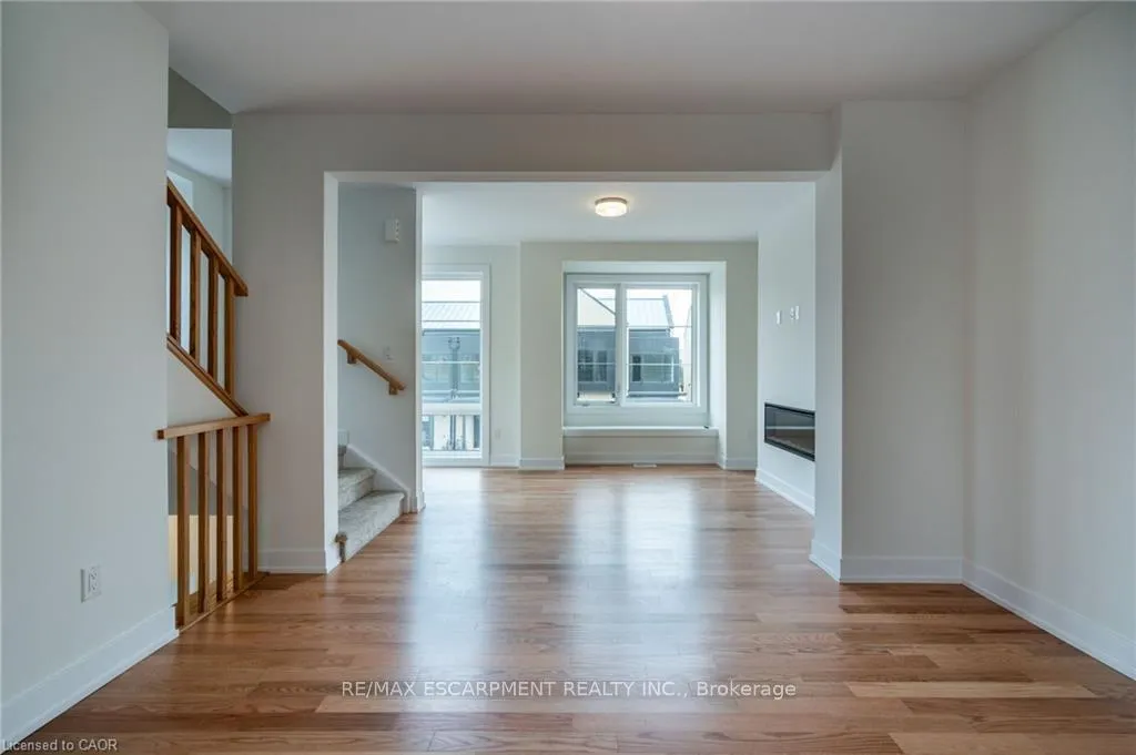 Photo 6 of Unit 47, 2273 Turnberry Road, Burlington, Rose — HOMEH