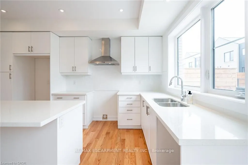 Photo 13 of Unit 47, 2273 Turnberry Road, Burlington, Rose — HOMEH