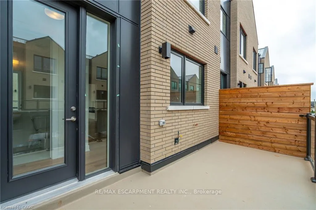 Photo 16 of Unit 47, 2273 Turnberry Road, Burlington, Rose — HOMEH