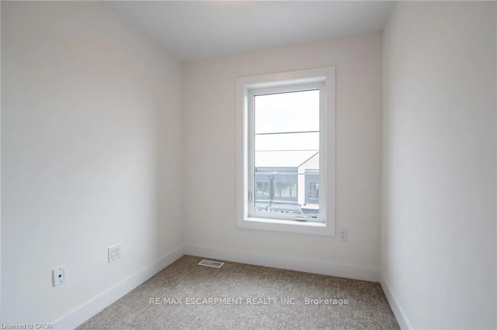 Photo 24 of Unit 47, 2273 Turnberry Road, Burlington, Rose — HOMEH
