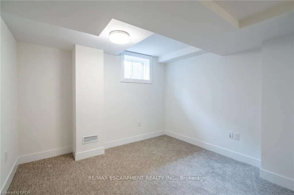 Photo 31 of Unit 47, 2273 Turnberry Road, Burlington, Rose — HOMEH