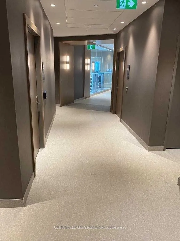 Photo 5 of Unit 2304, 575 Bloor Street E, Toronto, North St. James Town — HOMEH