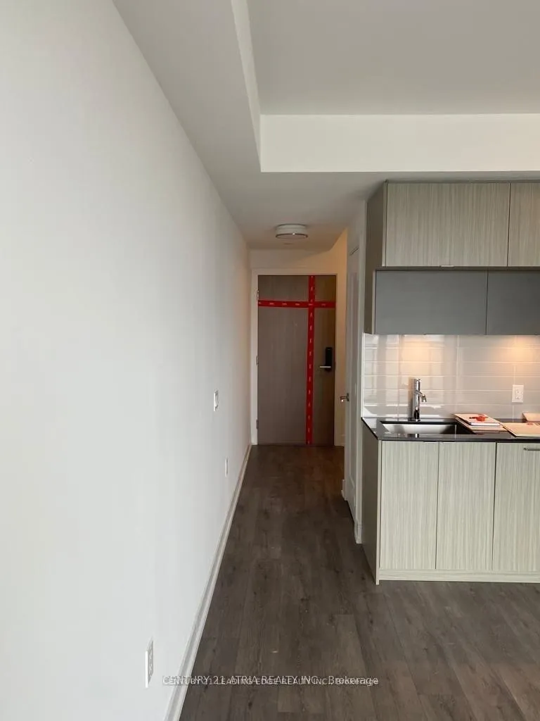 Photo 10 of Unit 2304, 575 Bloor Street E, Toronto, North St. James Town — HOMEH