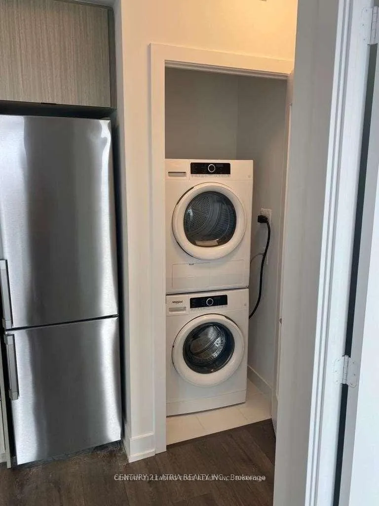 Photo 15 of Unit 2304, 575 Bloor Street E, Toronto, North St. James Town — HOMEH