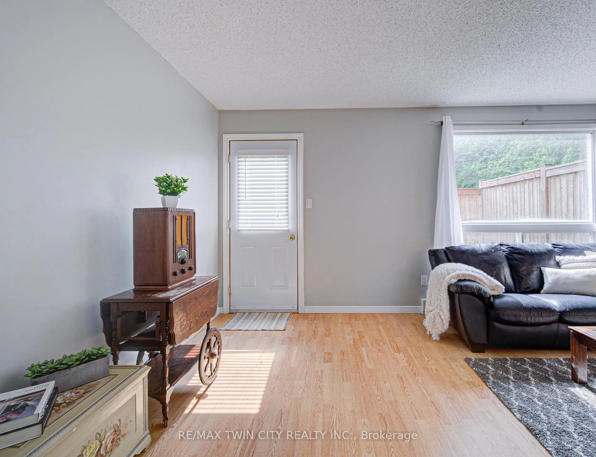 Photo 11 of Unit 26, 175 Cedar Street, Cambridge, Southwood - Kinbridge — HOMEH