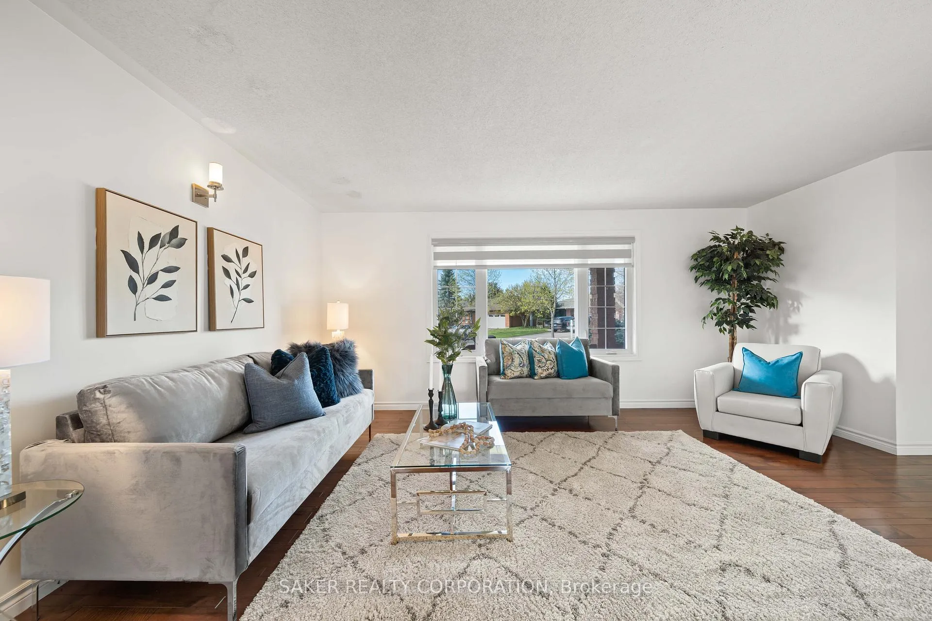 Photo 18 of 44 Golfview Crescent, London, South Q — HOMEH