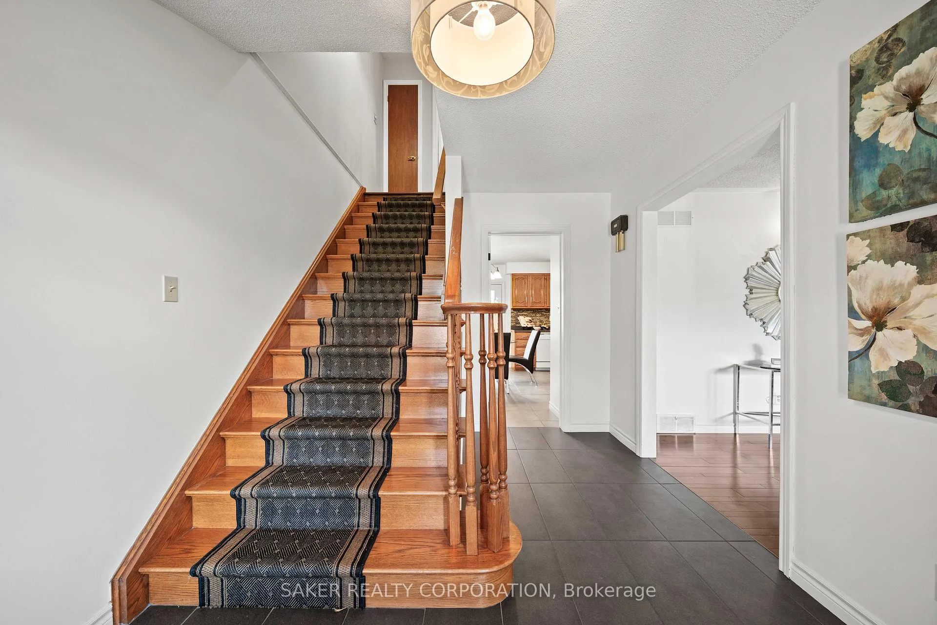 Photo 31 of 44 Golfview Crescent, London, South Q — HOMEH