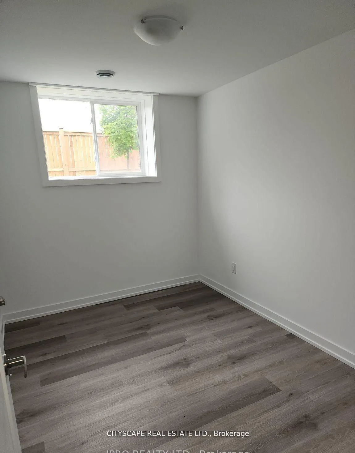 Photo 8 of Unit 814, 4263 Fourth Avenue, Niagara Falls, Downtown — HOMEH