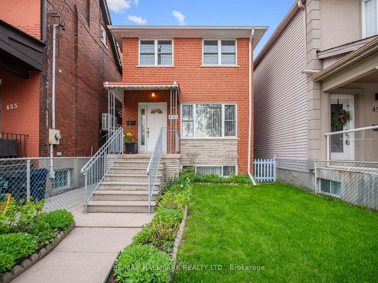 Front of 453 Jones Avenue