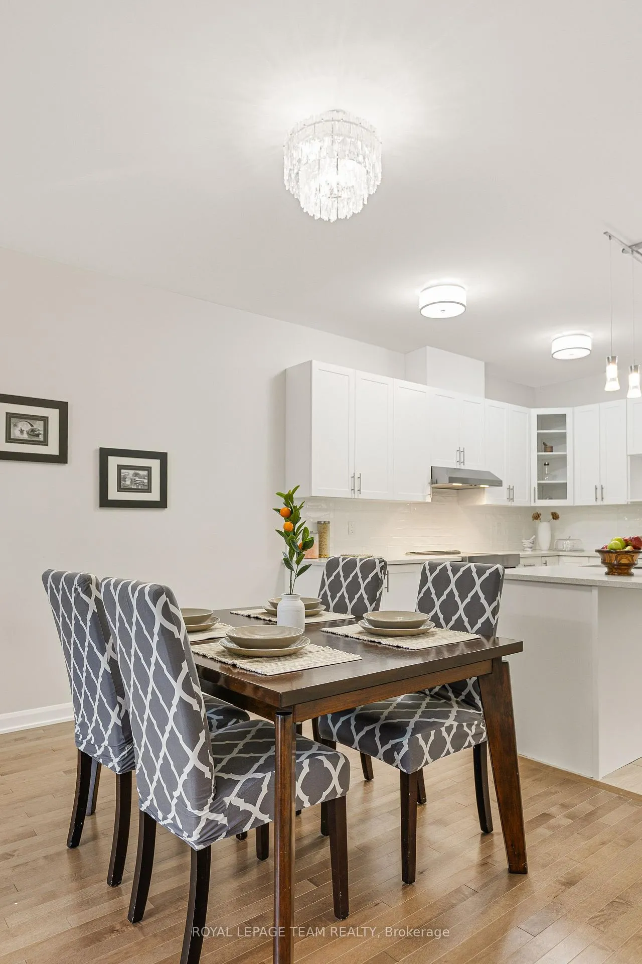 Photo 15 of 773 Coast Circle, Ottawa, Mahogany Community — HOMEH