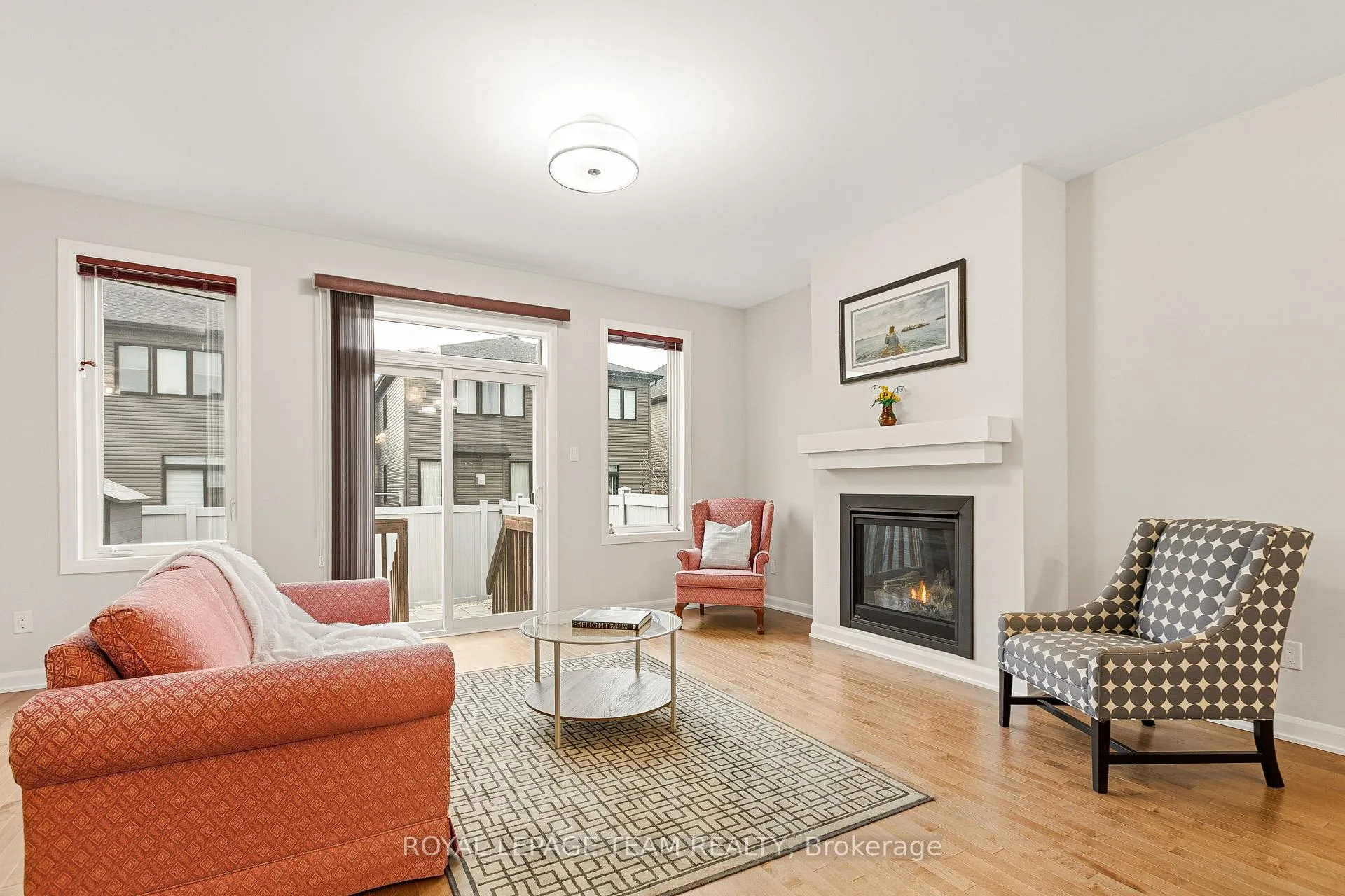 Photo 17 of 773 Coast Circle, Ottawa, Mahogany Community — HOMEH