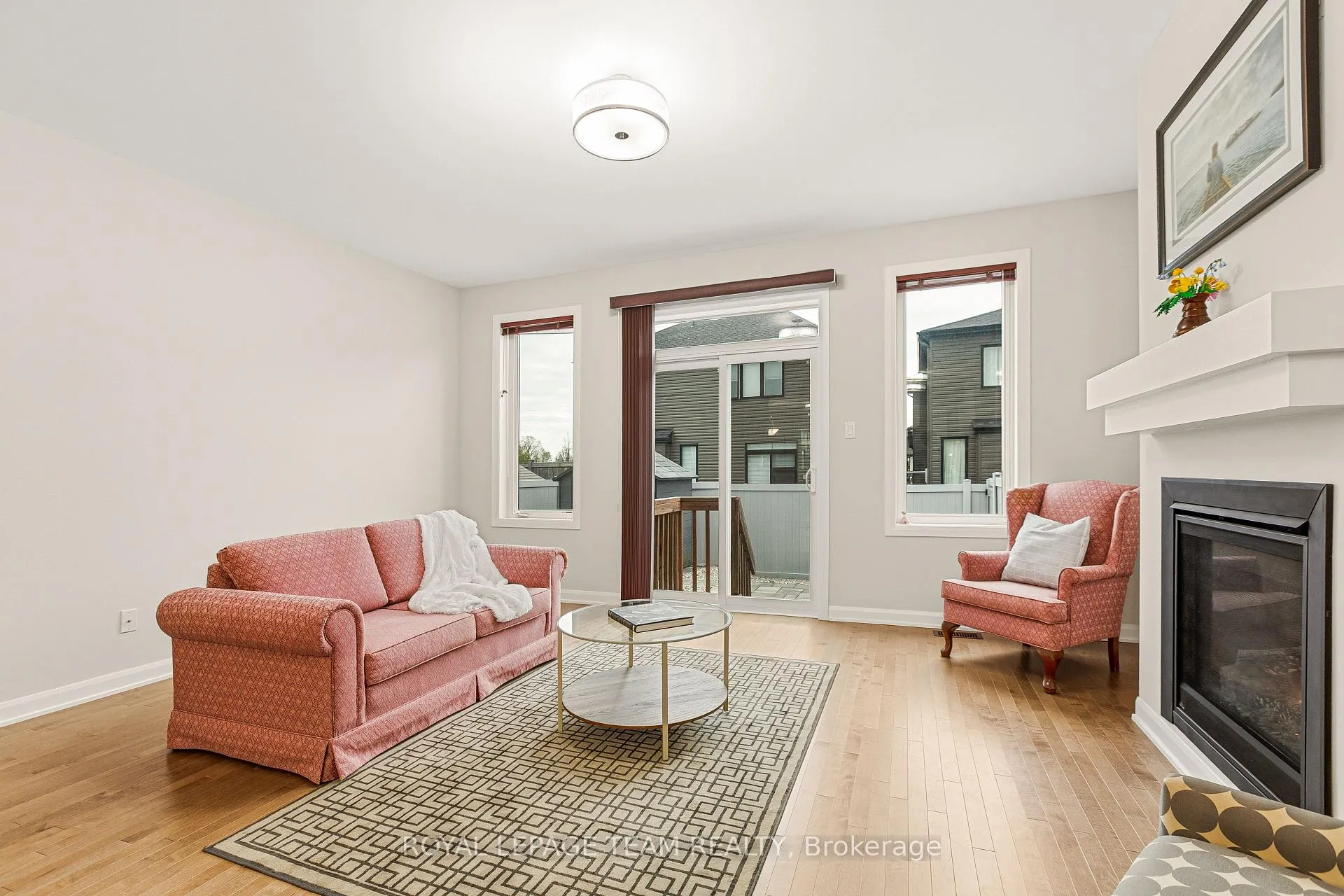 Photo 18 of 773 Coast Circle, Ottawa, Mahogany Community — HOMEH