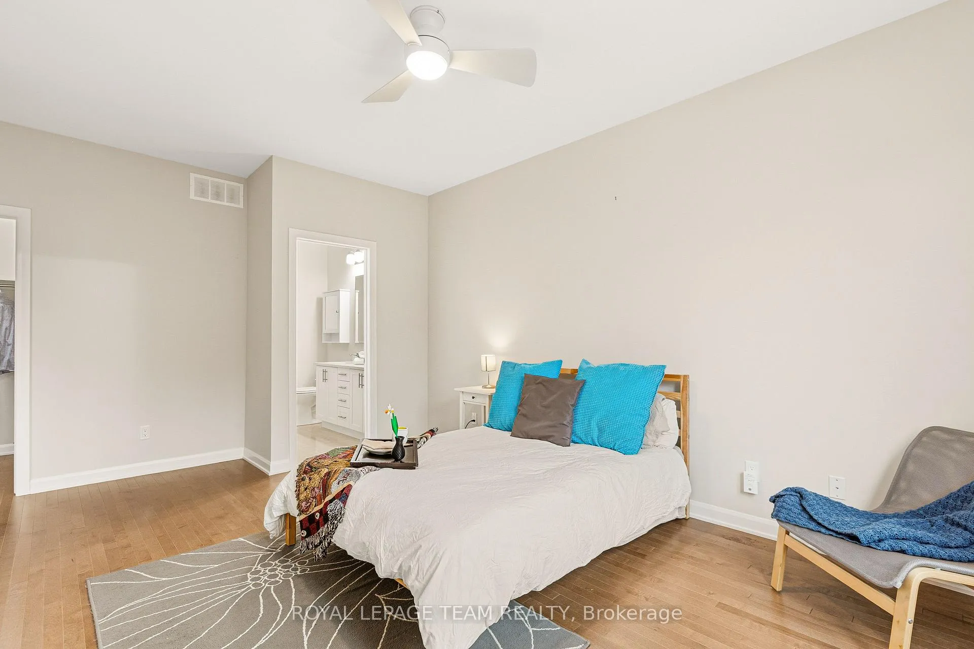 Photo 22 of 773 Coast Circle, Ottawa, Mahogany Community — HOMEH