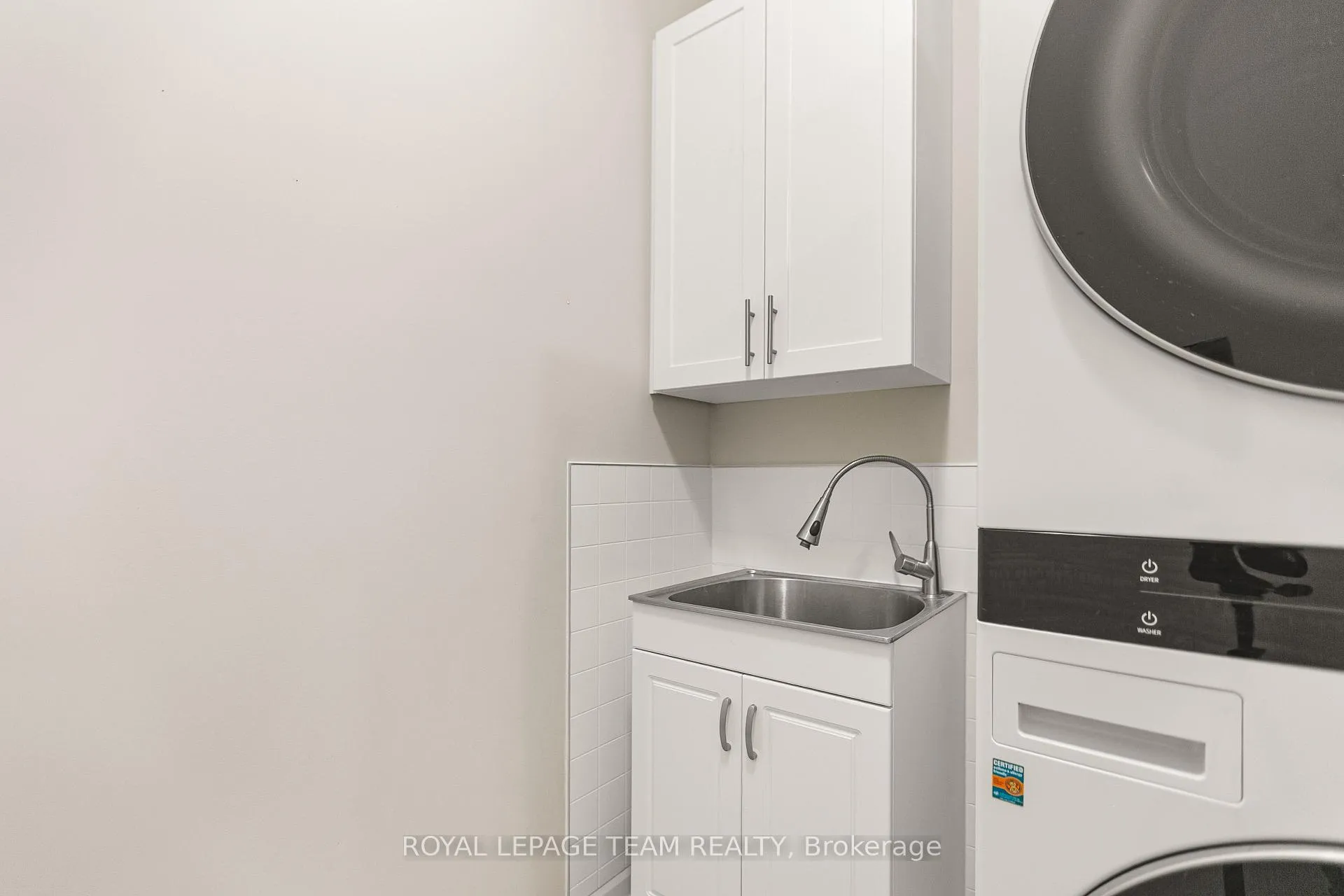 Photo 29 of 773 Coast Circle, Ottawa, Mahogany Community — HOMEH