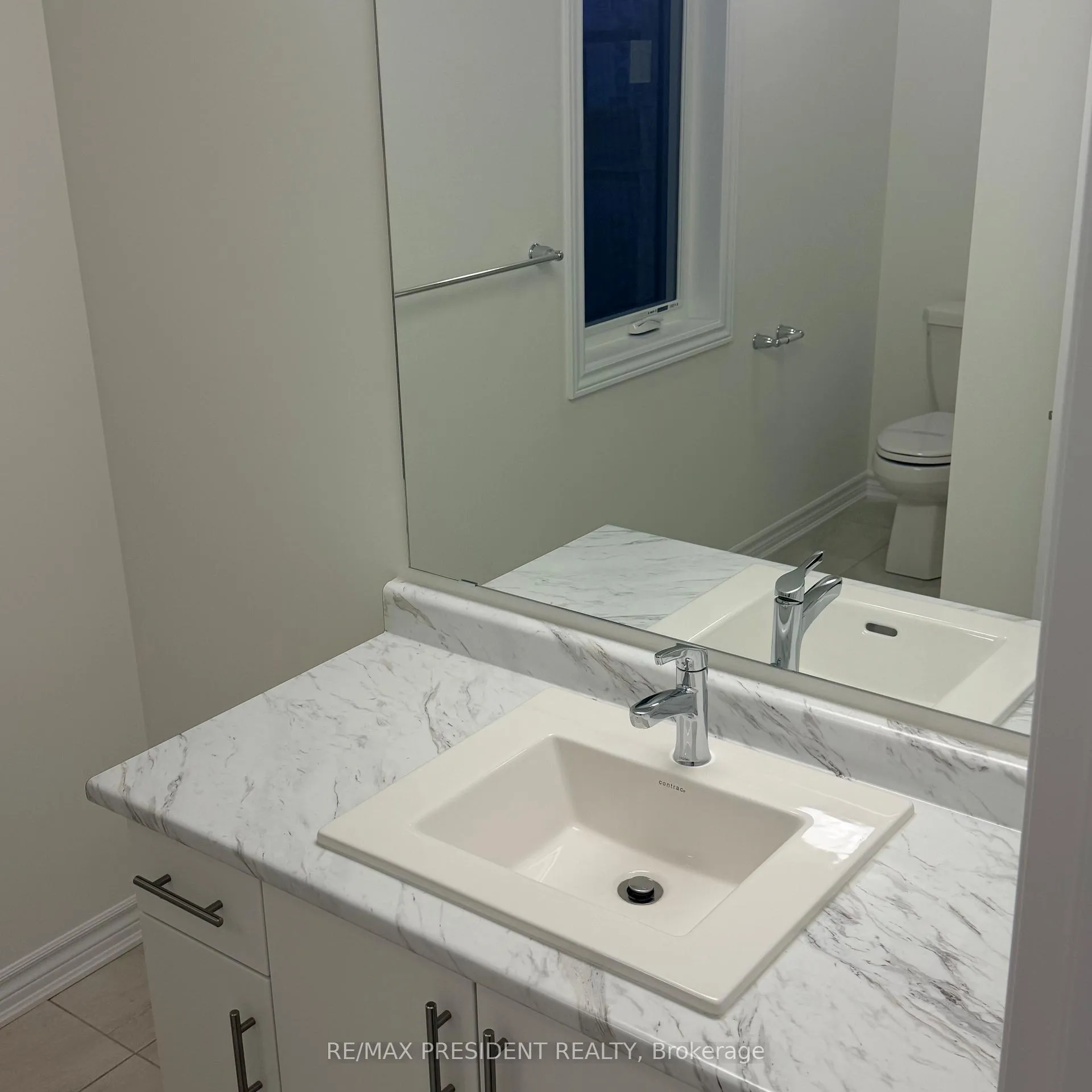 Photo 10 of 47 Thornbird Crescent, Brampton, Northwest Brampton — HOMEH