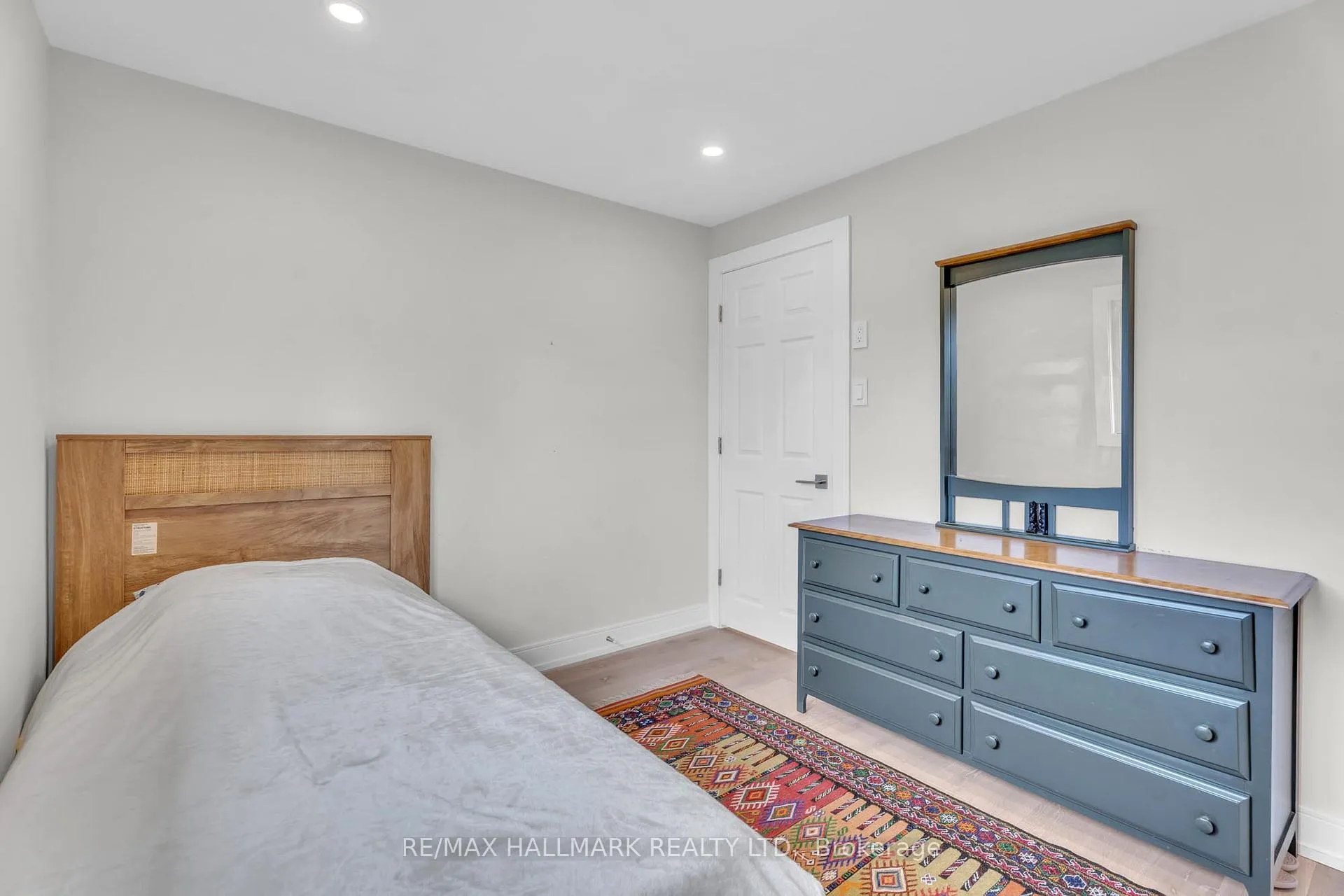 Photo 12 of 58 Normark Drive, Markham, Royal Orchard — HOMEH