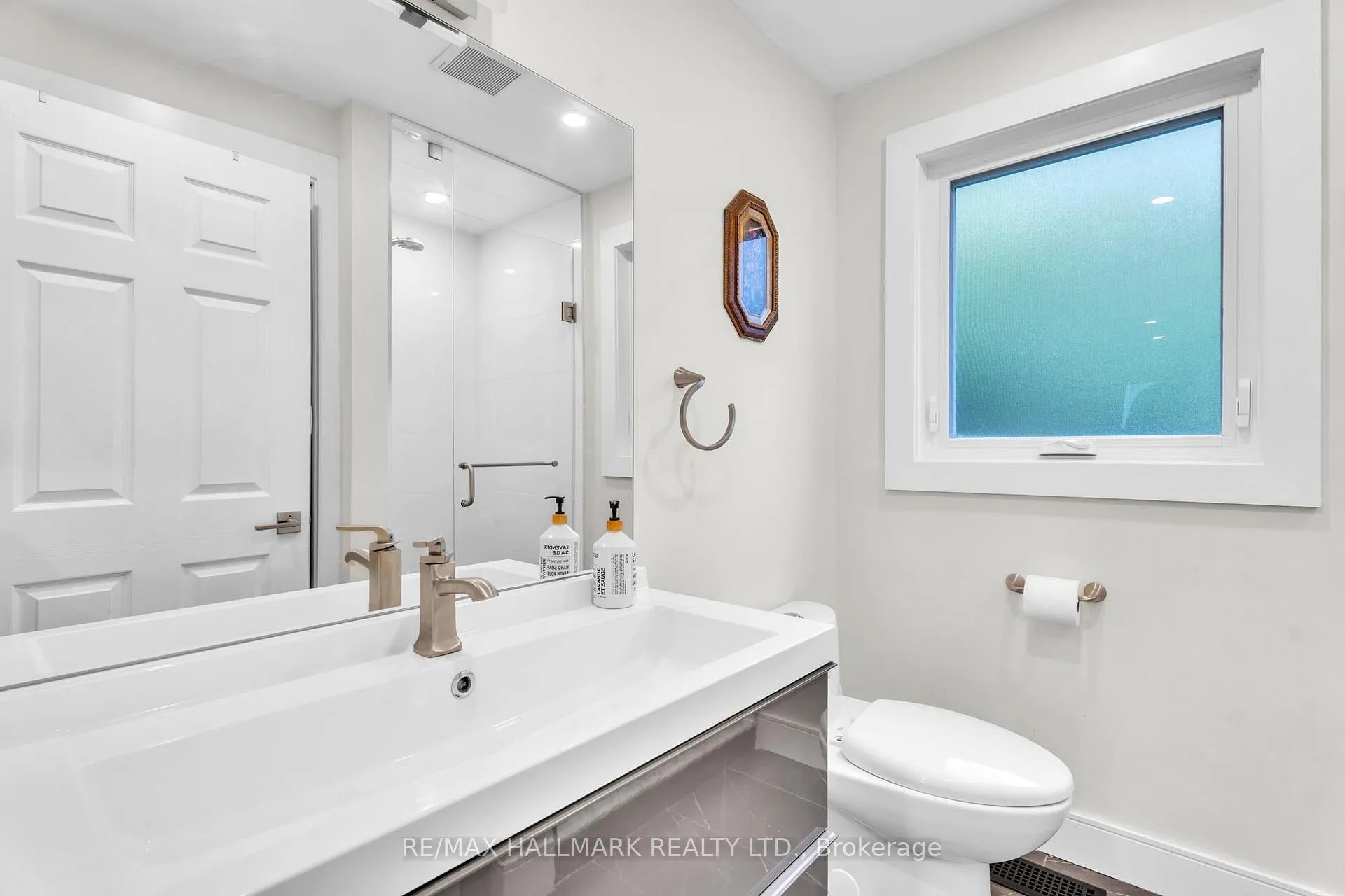 Photo 13 of 58 Normark Drive, Markham, Royal Orchard — HOMEH