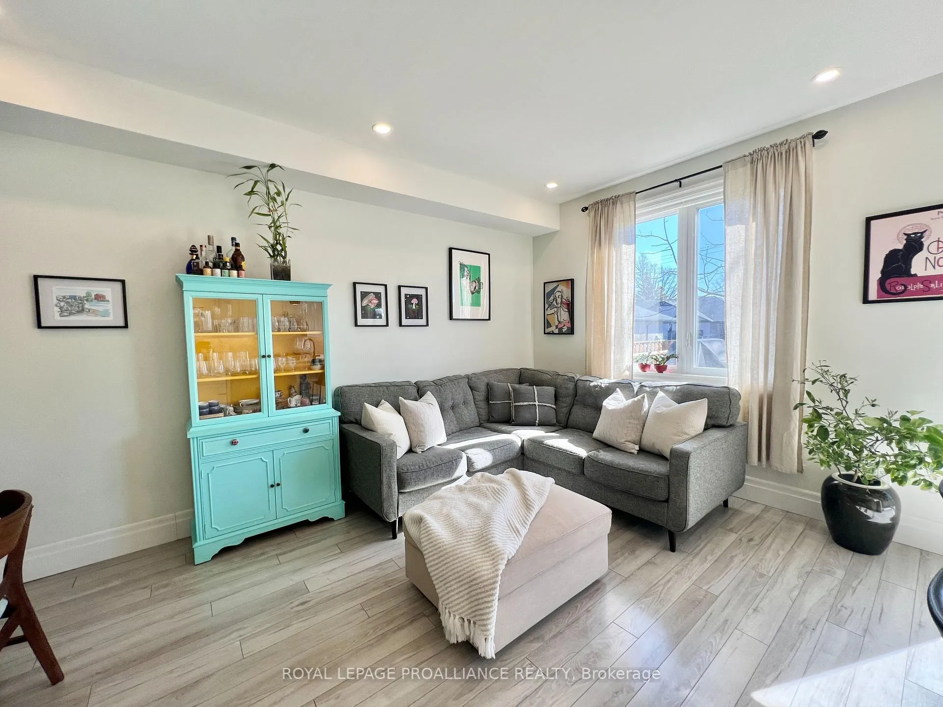 Photo 7 of 26 Curtis Street, Prince Edward County, Picton Ward — HOMEH