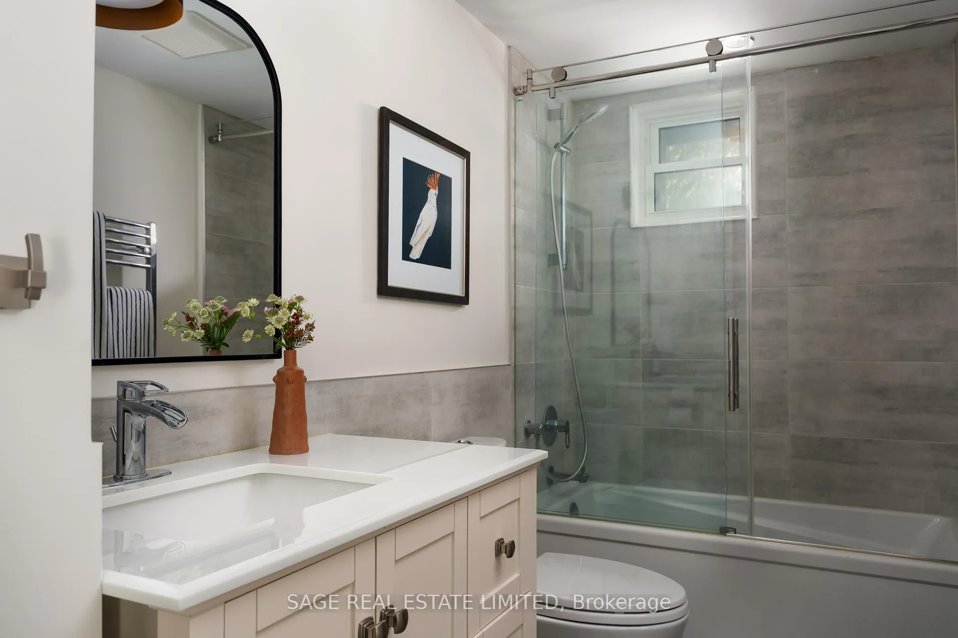 Photo 14 of 300 Westlake Avenue, Toronto, Woodbine-Lumsden — HOMEH