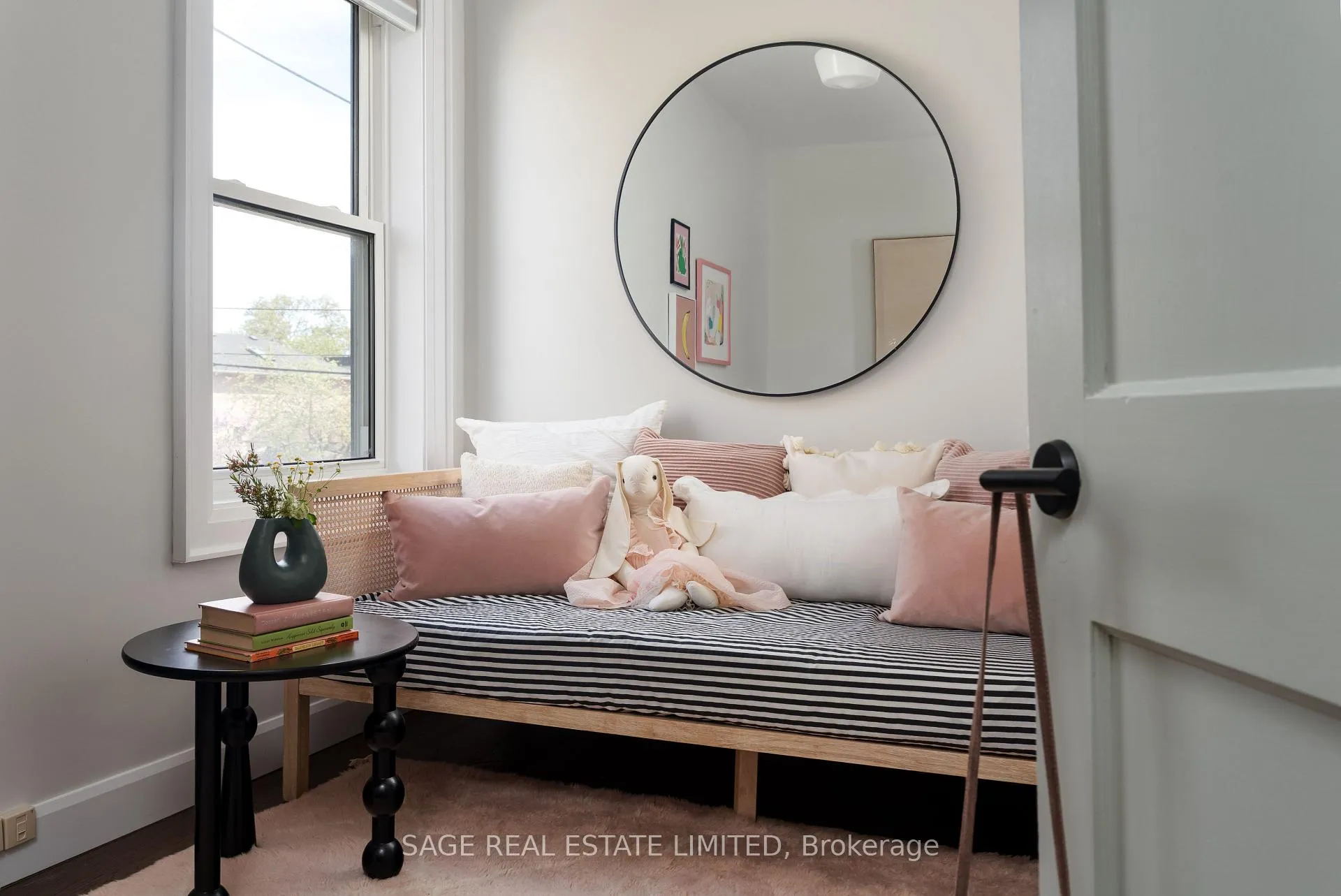 Photo 21 of 300 Westlake Avenue, Toronto, Woodbine-Lumsden — HOMEH