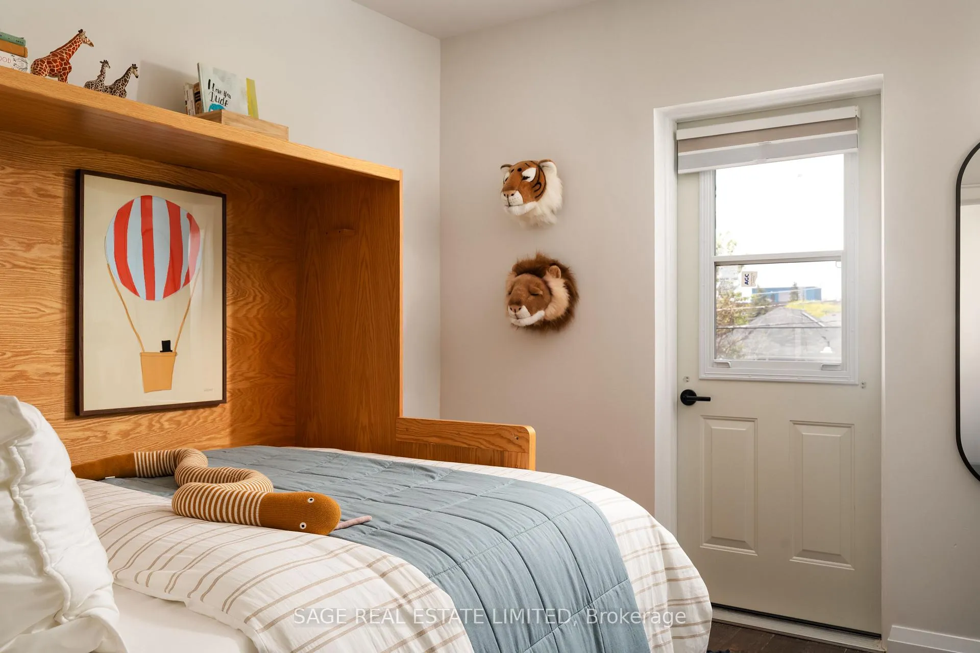 Photo 28 of 300 Westlake Avenue, Toronto, Woodbine-Lumsden — HOMEH