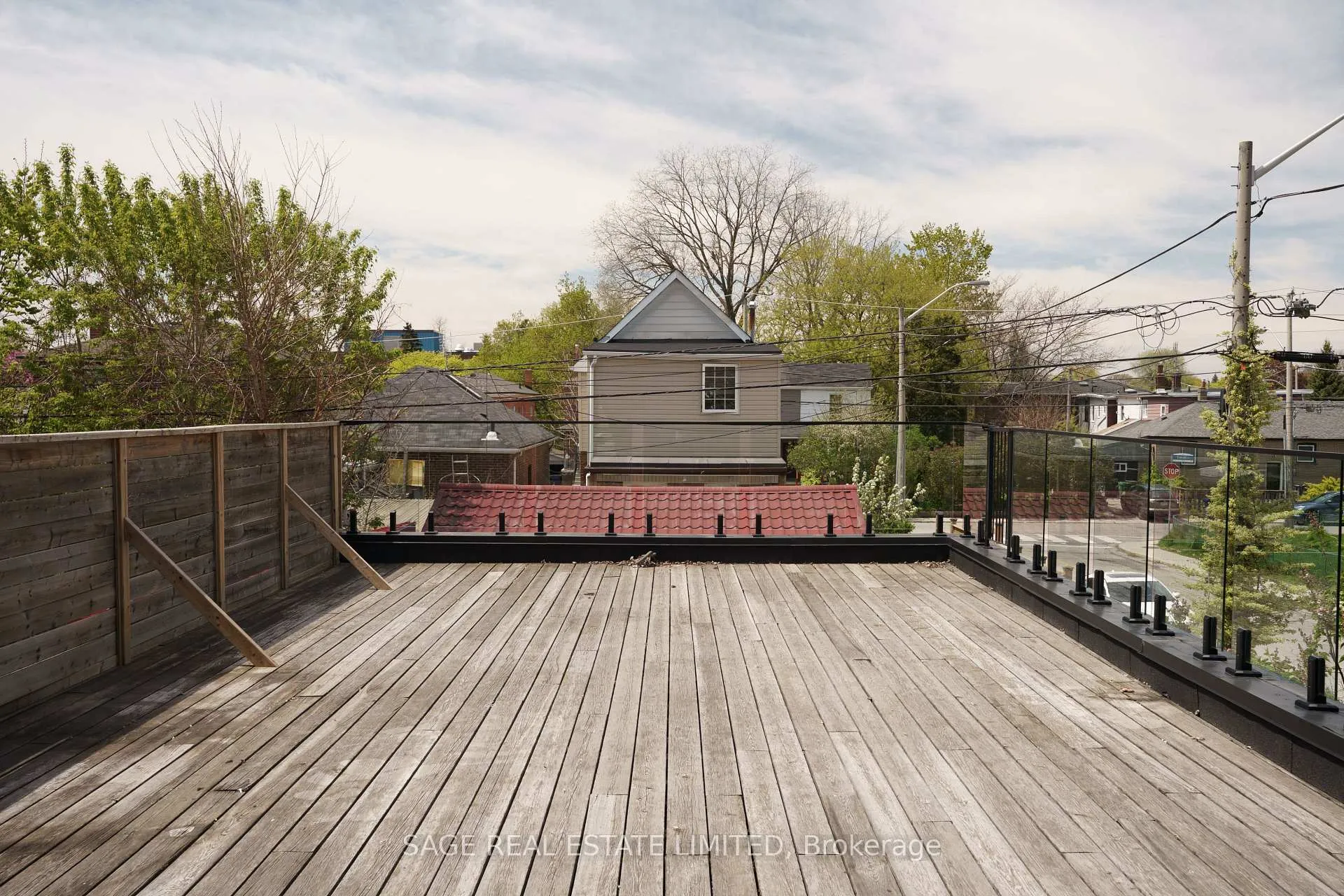 Photo 30 of 300 Westlake Avenue, Toronto, Woodbine-Lumsden — HOMEH