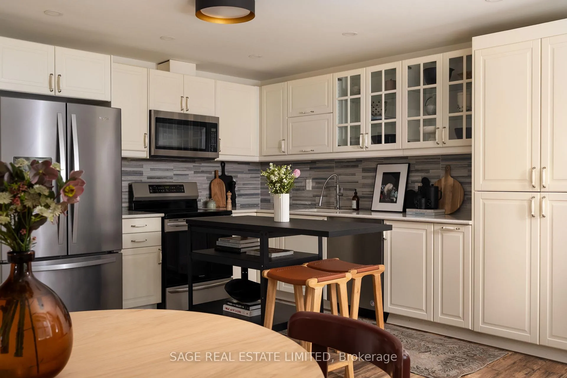 Photo 41 of 300 Westlake Avenue, Toronto, Woodbine-Lumsden — HOMEH
