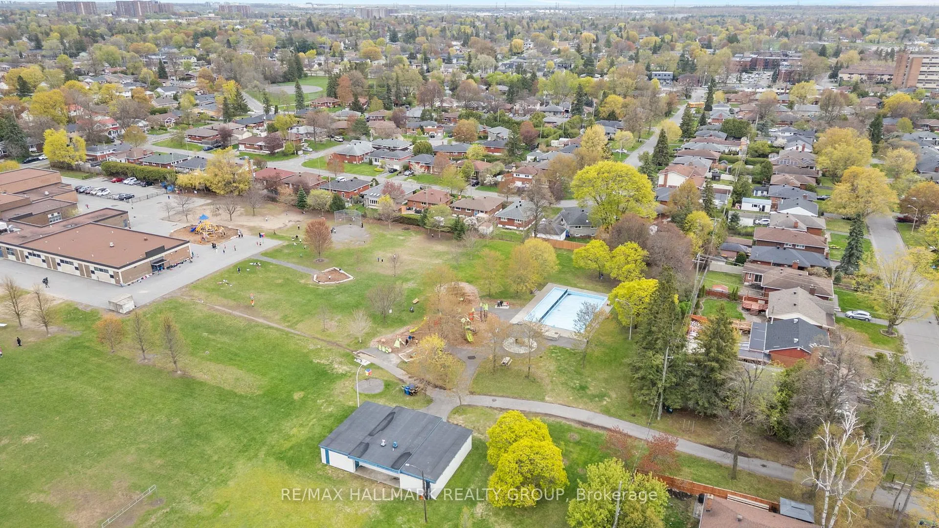 Photo 32 of 1981 Navaho Drive, Ottawa, Bel Air Heights — HOMEH
