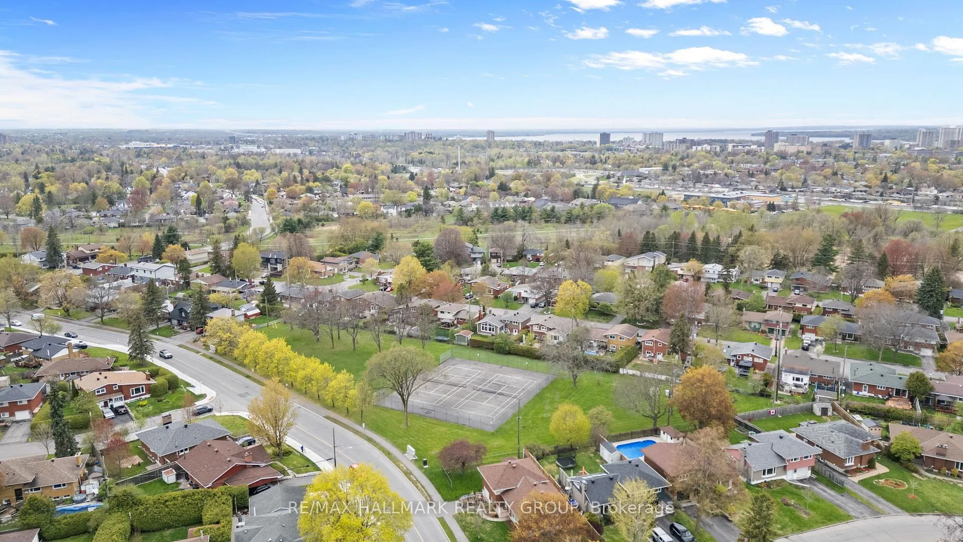 Photo 35 of 1981 Navaho Drive, Ottawa, Bel Air Heights — HOMEH