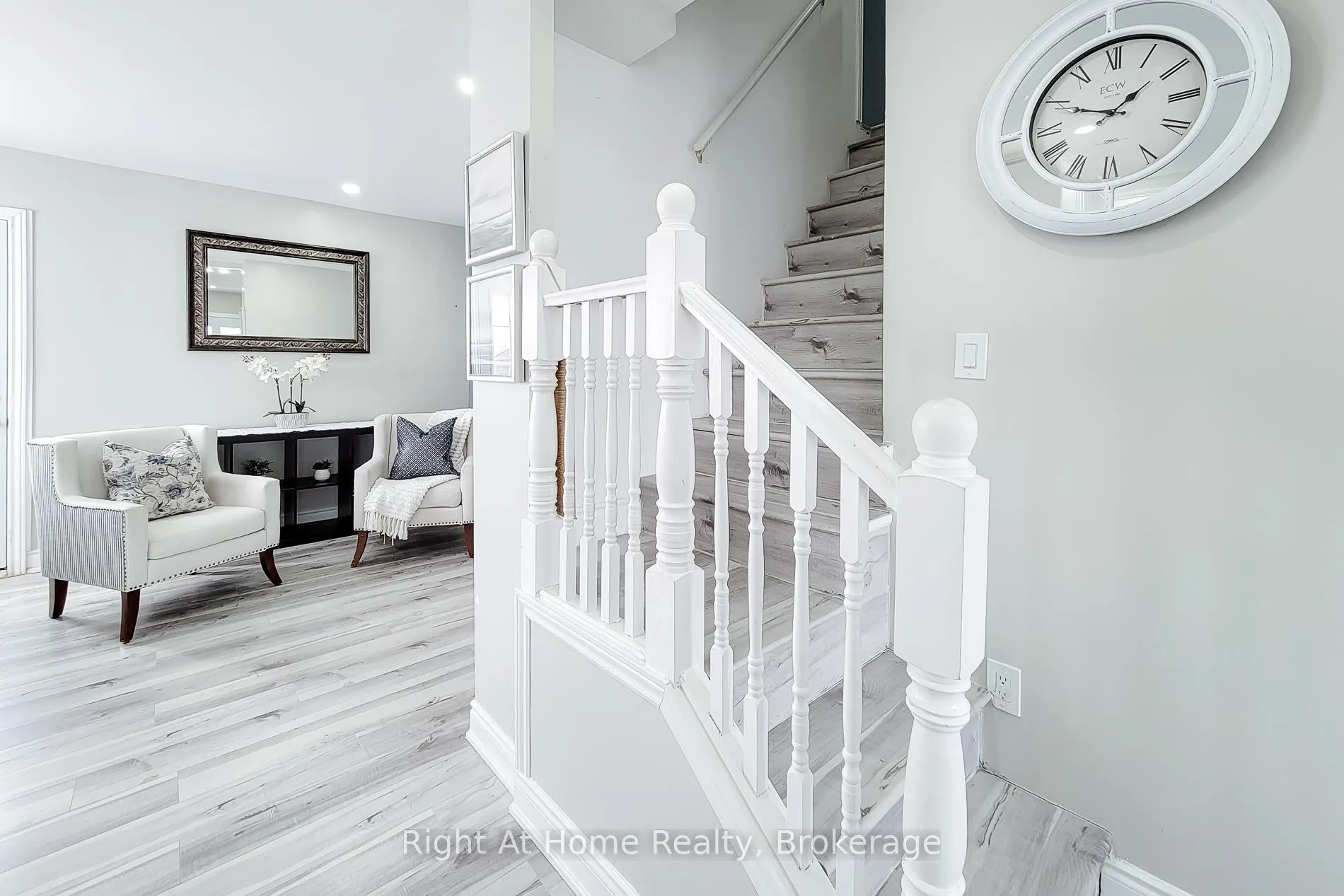 Photo 13 of 321 Dewitt Road N, Hamilton, Stoney Creek Industrial — HOMEH