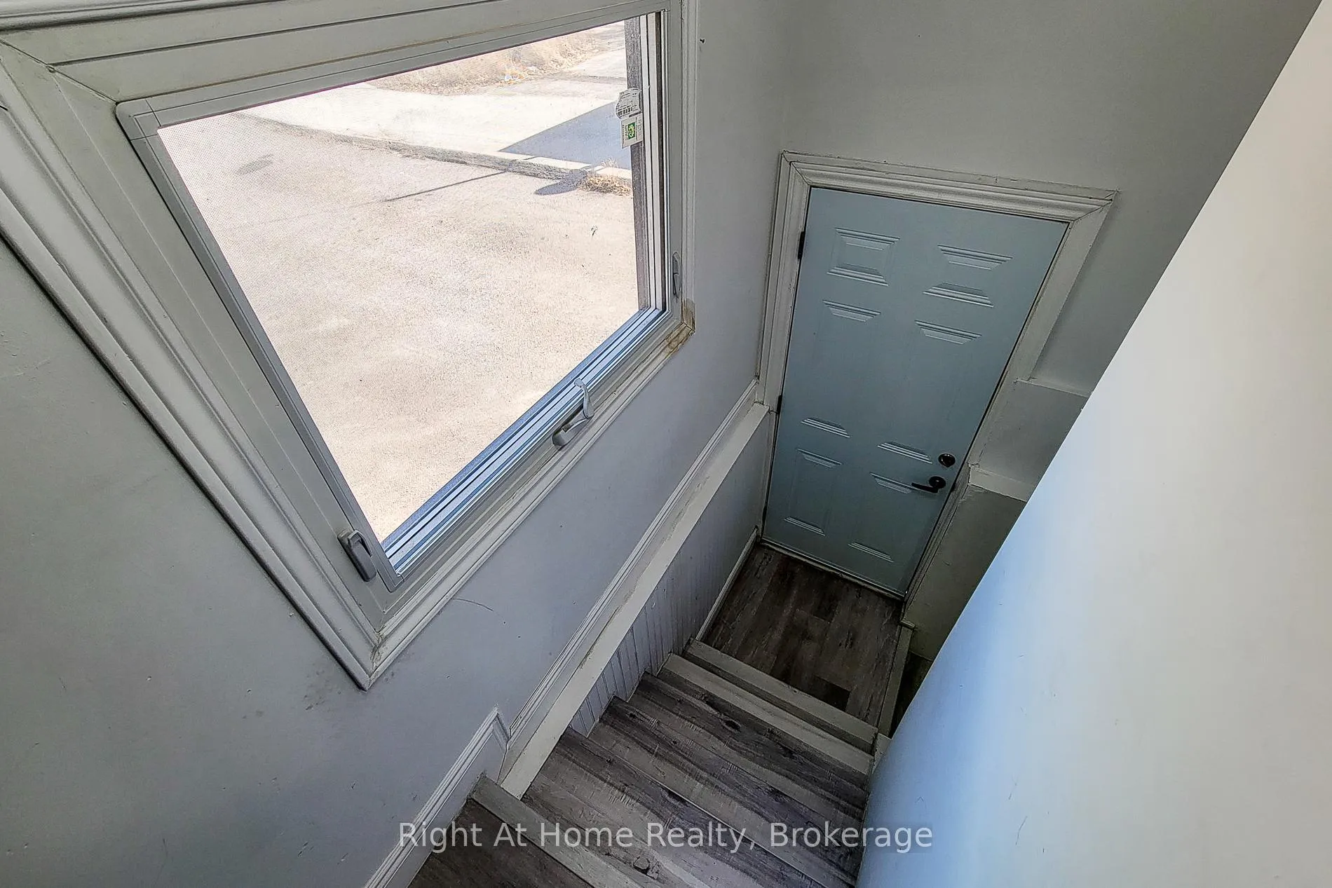 Photo 34 of 321 Dewitt Road N, Hamilton, Stoney Creek Industrial — HOMEH