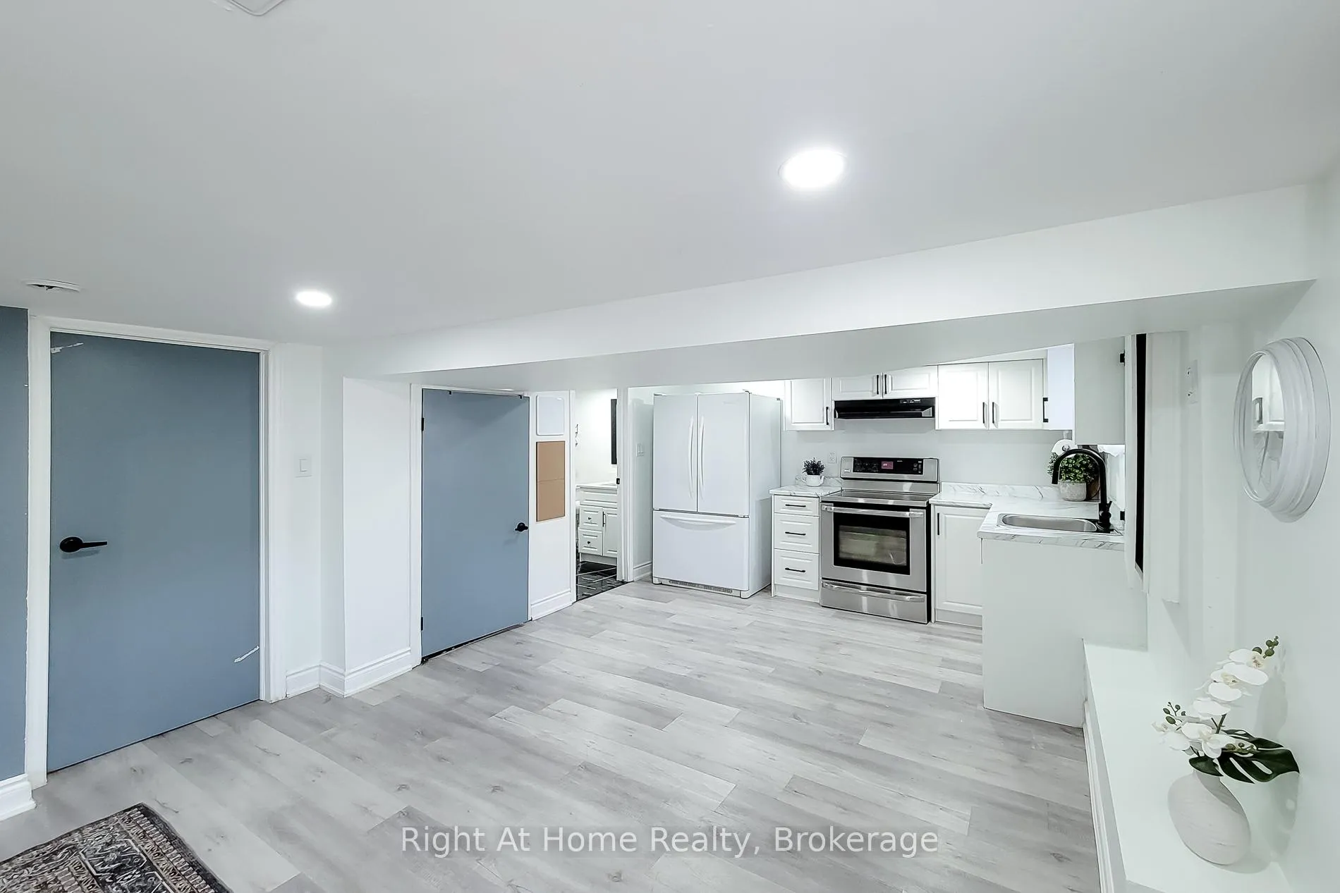 Photo 37 of 321 Dewitt Road N, Hamilton, Stoney Creek Industrial — HOMEH