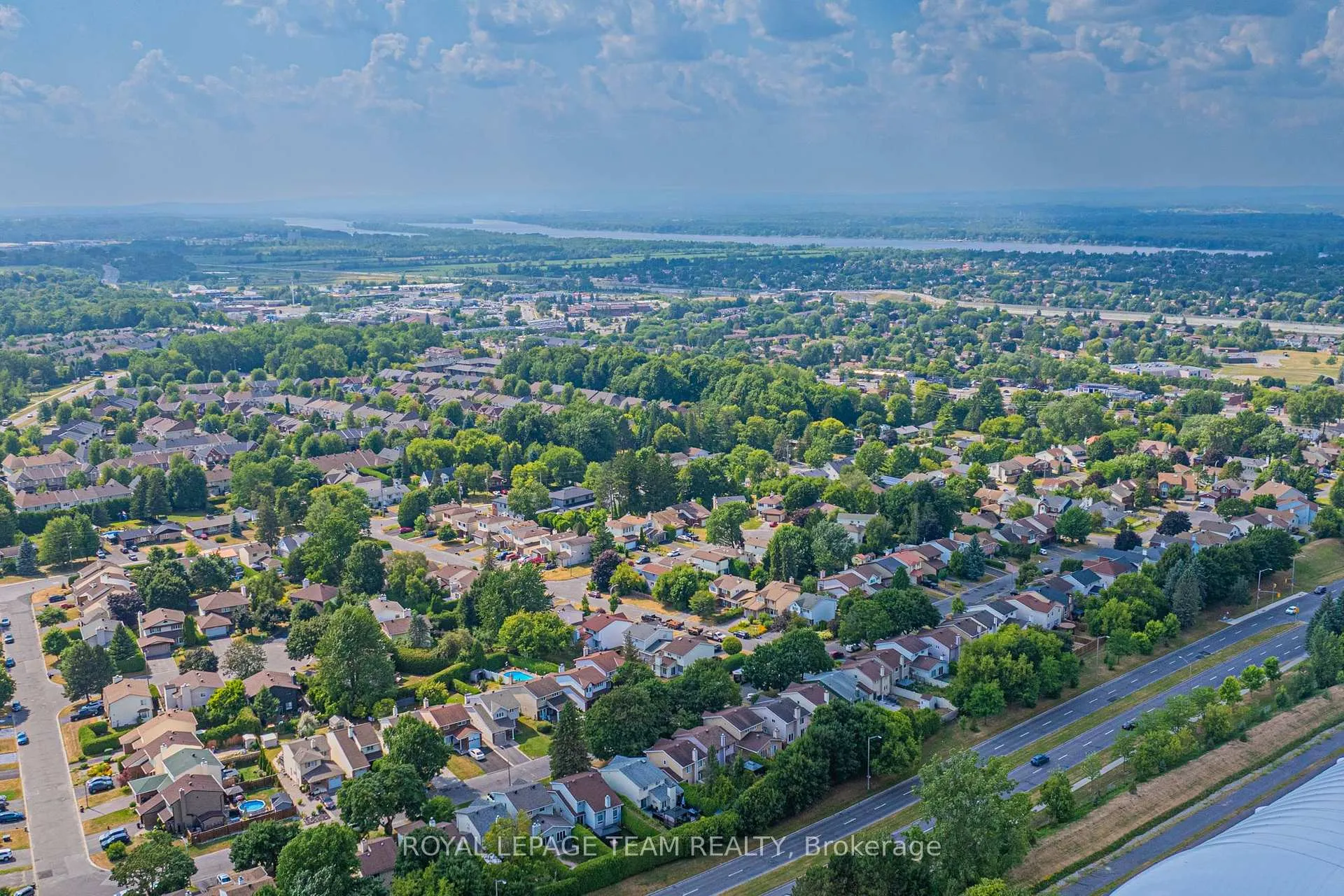 Photo 15 of 1461 Tours Place, Ottawa, Chateauneuf — HOMEH