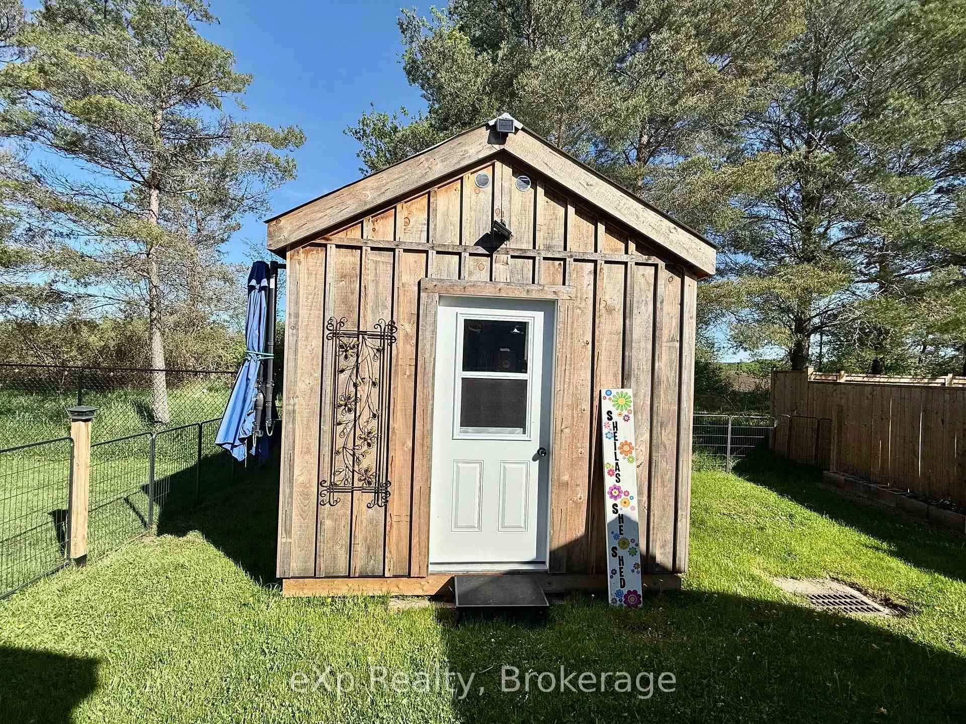 Photo 28 of 35 Dove Road, Brockton — HOMEH