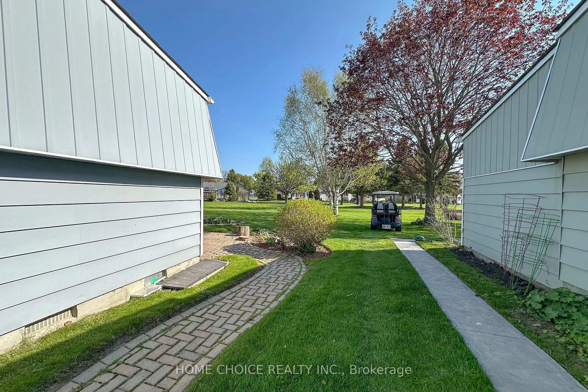 Photo 20 of 46 Fairway Drive, Clarington, Newcastle — HOMEH
