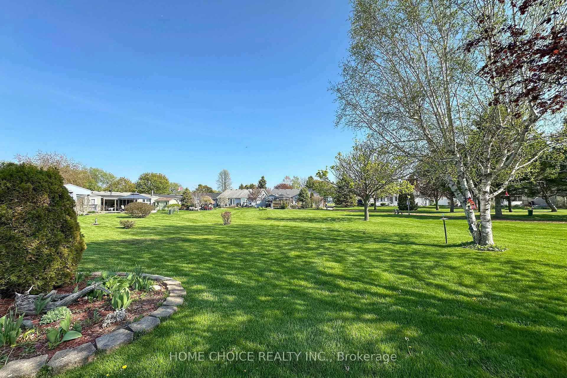 Photo 23 of 46 Fairway Drive, Clarington, Newcastle — HOMEH