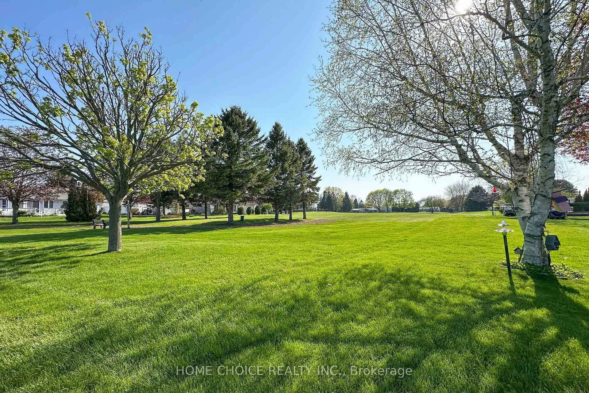 Photo 25 of 46 Fairway Drive, Clarington, Newcastle — HOMEH
