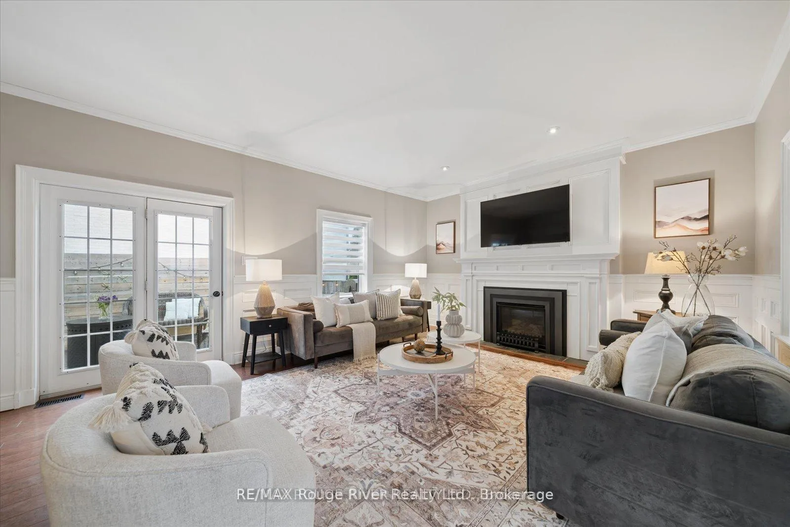 Photo 24 of 63 Downey Drive, Whitby, Brooklin — HOMEH