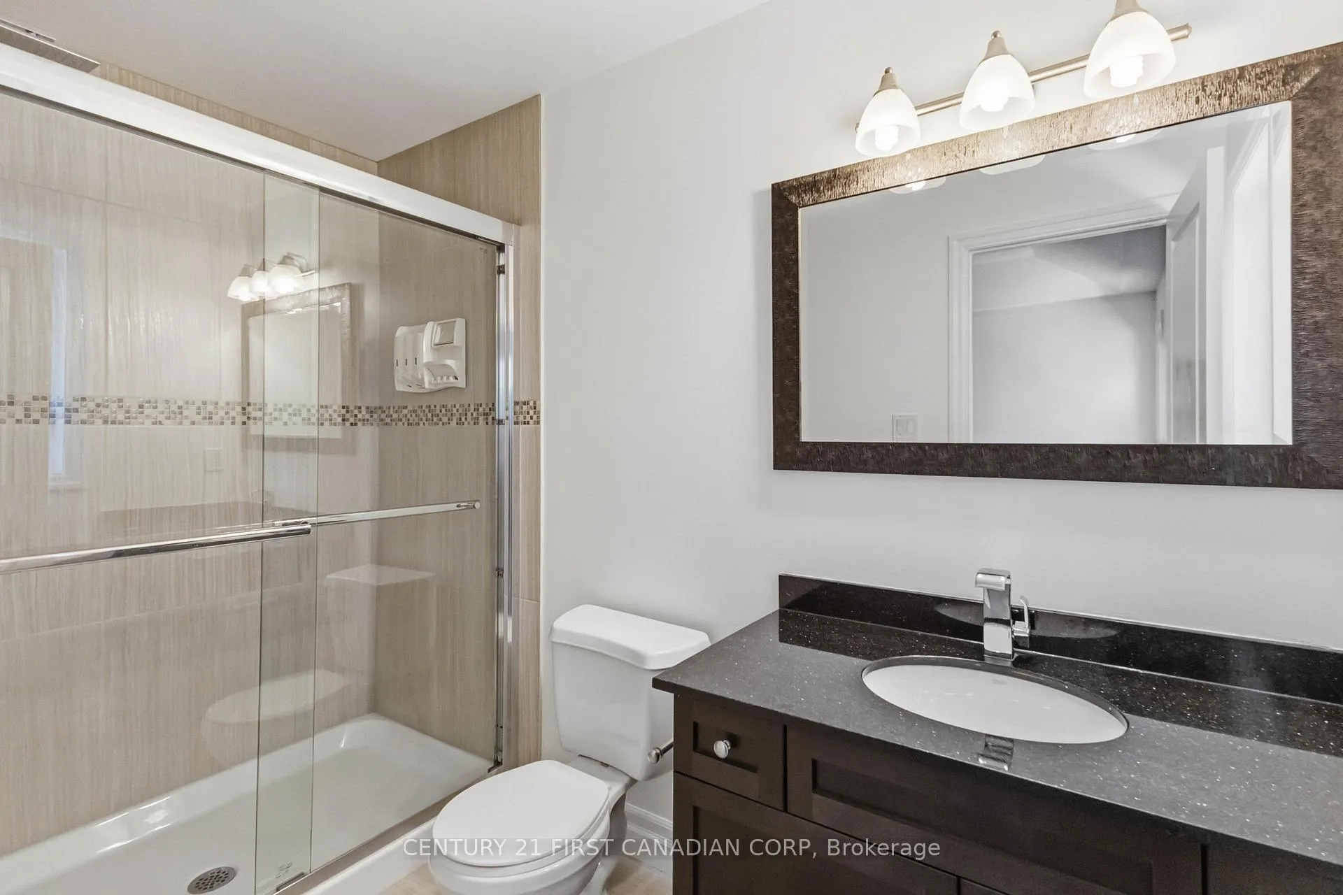 Photo 22 of 307 Portrush Place, London, North D — HOMEH