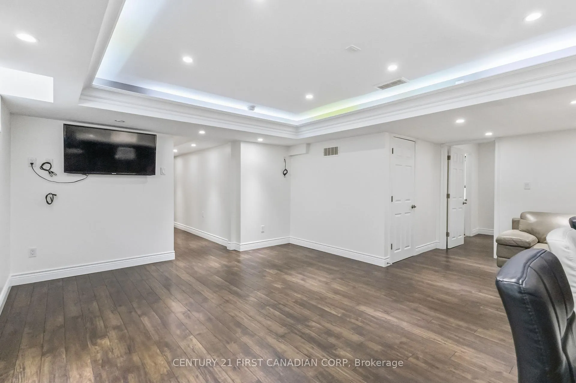 Photo 24 of 307 Portrush Place, London, North D — HOMEH