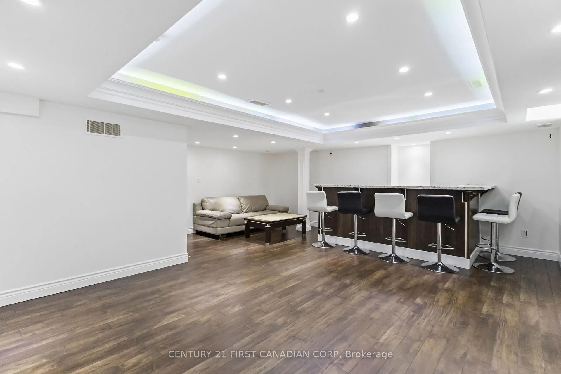 Photo 26 of 307 Portrush Place, London, North D — HOMEH