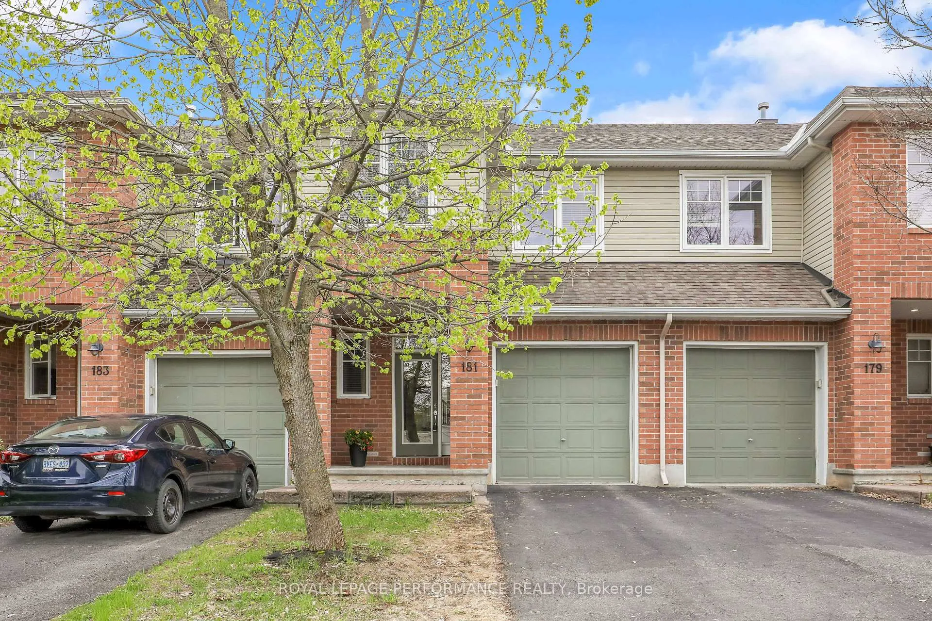 Photo 1 of 181 Bradwell Way, Ottawa, Blossom Park/Kemp Park/Findlay Creek — HOMEH