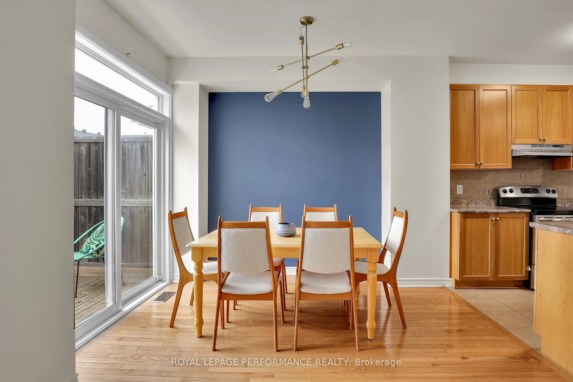 Photo 13 of 181 Bradwell Way, Ottawa, Blossom Park/Kemp Park/Findlay Creek — HOMEH