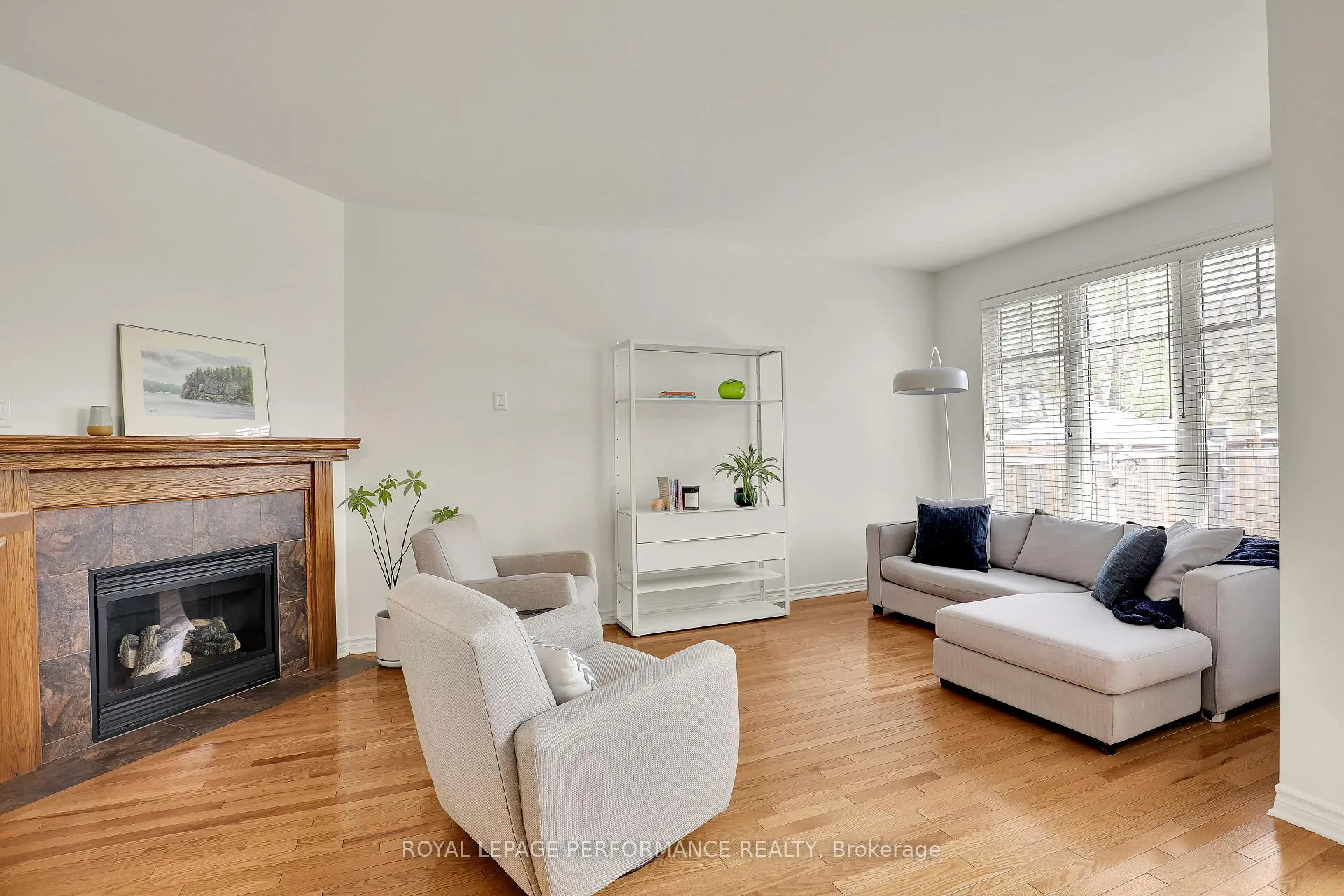 Photo 15 of 181 Bradwell Way, Ottawa, Blossom Park/Kemp Park/Findlay Creek — HOMEH