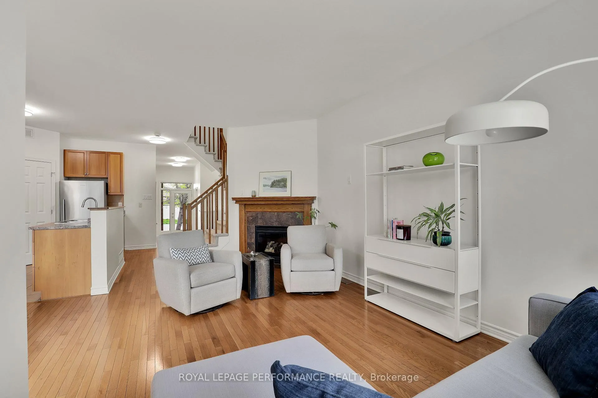 Photo 18 of 181 Bradwell Way, Ottawa, Blossom Park/Kemp Park/Findlay Creek — HOMEH