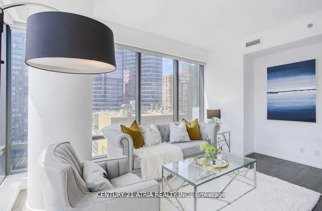 Photo 11 of Unit 1705, 5 St Joseph Street, Toronto, Bay Street Corridor — HOMEH