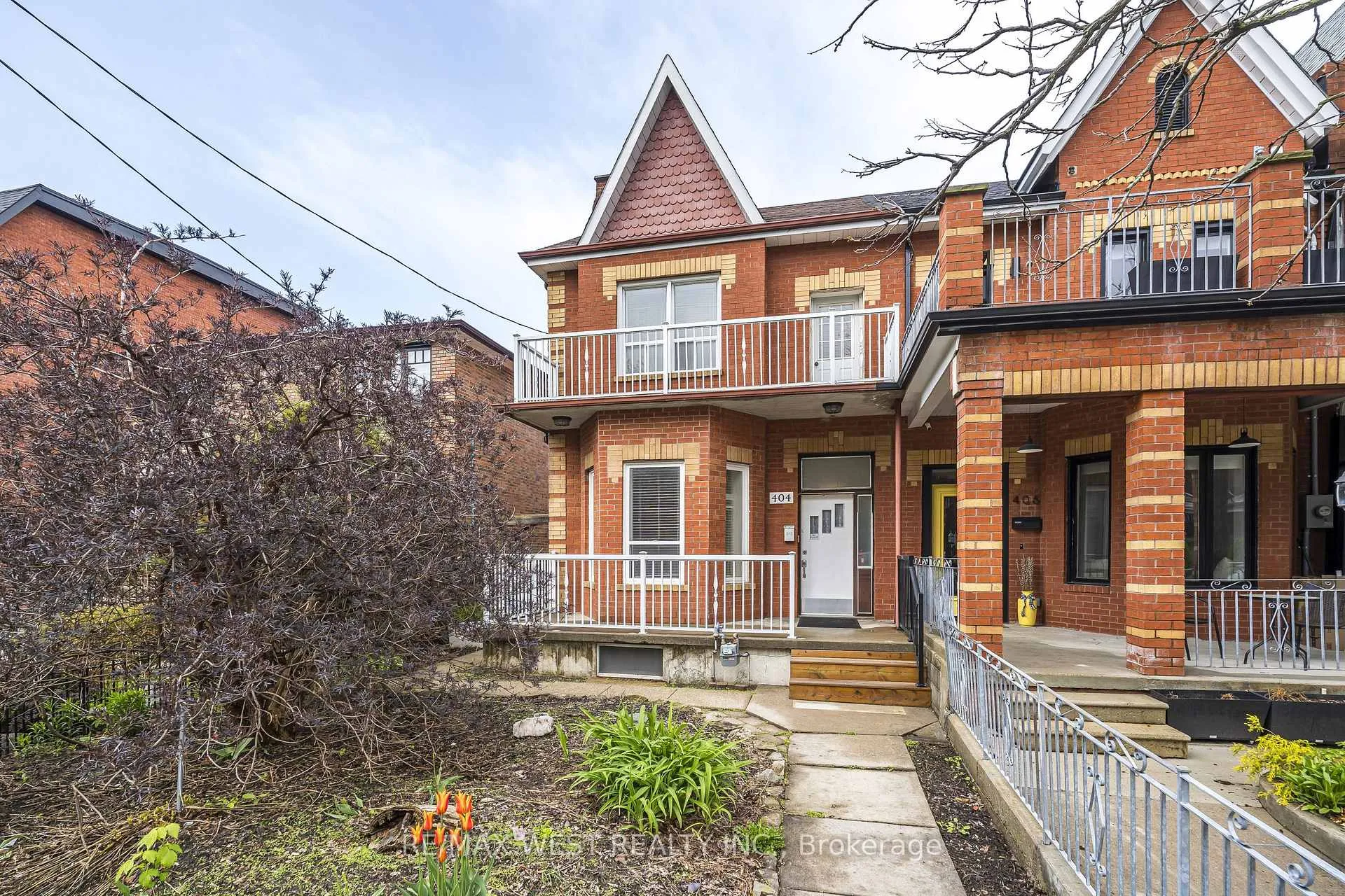 Photo 1 of 404 Manning Avenue, Toronto, Palmerston-Little Italy — HOMEH