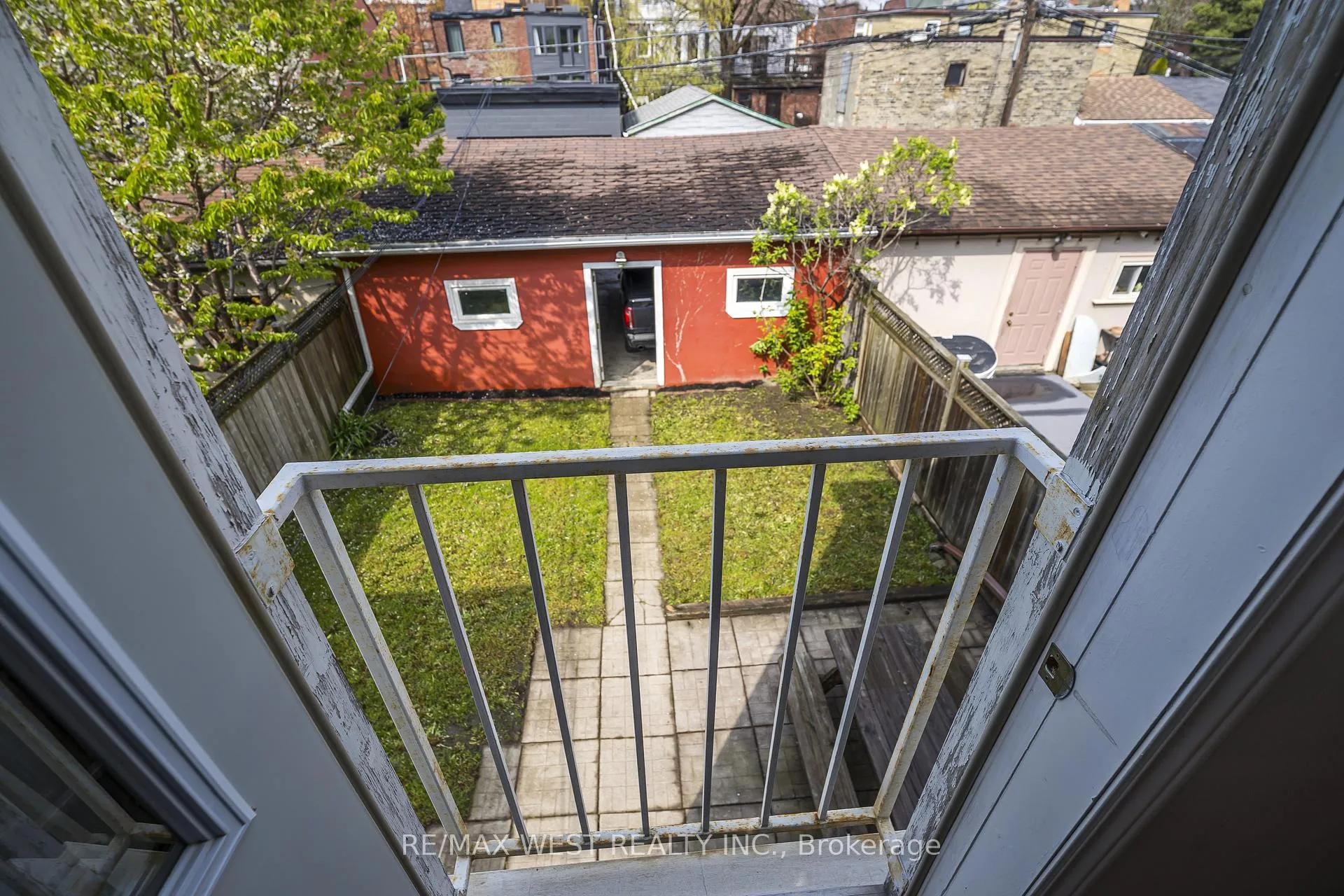 Photo 18 of 404 Manning Avenue, Toronto, Palmerston-Little Italy — HOMEH